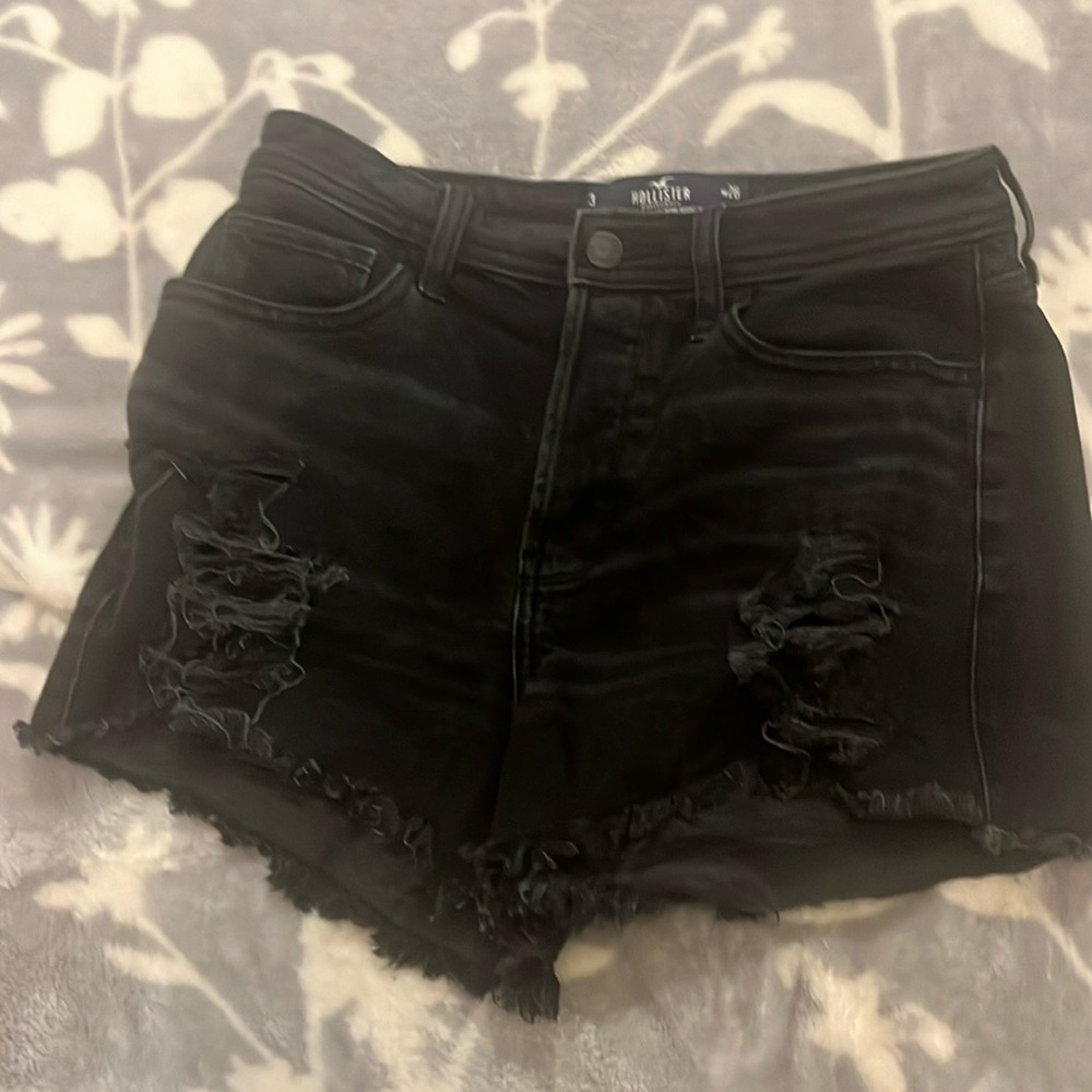 Hollister button fly shirts black distressed /torn shorts Sz 3 W26💚
